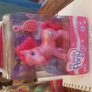2004 my little pony cinnamon breeze mib g3